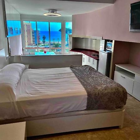 Appartement Estudio Con Vistas Al Mar à La Pineda Extérieur photo